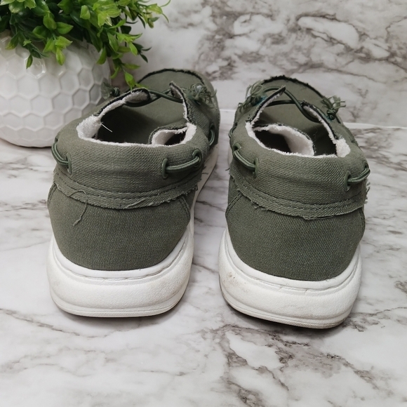 VIONIC Beach Mens 8 army green Skipper Slip-On Casual Comfort Shoes canvas - Picture 6 of 8